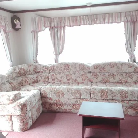 Semesterbostad Rannamaja Treimani