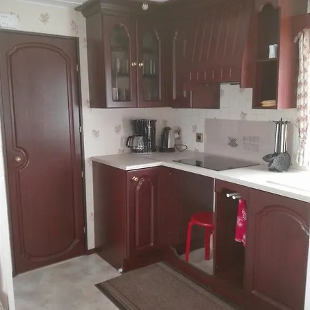 Semesterbostad Rannamaja